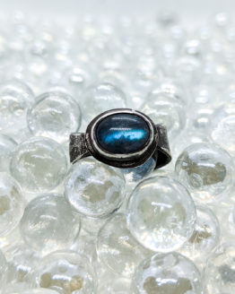 laboradorite ring