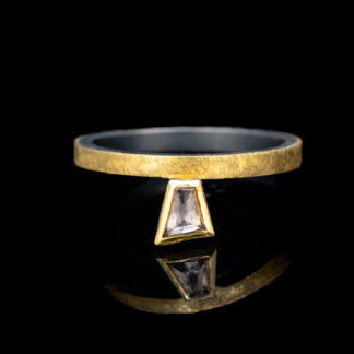 22kt Spinel and Sterling Ring Size 8.5