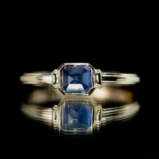 Cushion Winza Sapphire Stacker Ring 14kt Yellow Gold Size 4 1/2