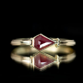 Winza Sapphire Stacker Ring 14kt Yellow Gold Size 5 1/2