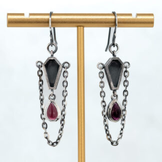 Vamp Coffin Earring