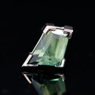 Tablet Cut Madagascar Sapphire White Gold Partial Bezel Threaded End 9.9mm x 4.6mm