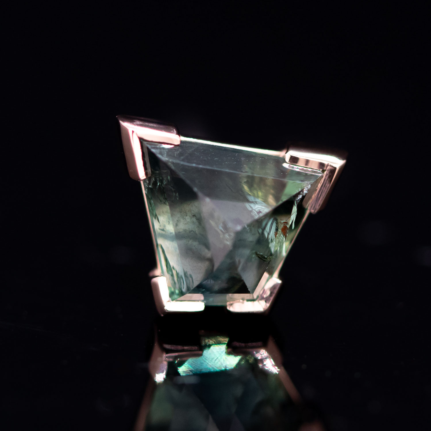 Geometric Cut Kenya Sapphire Partial Bezel Rose Gold 14ga threaded end 6.2mm x 8mm - Image 2