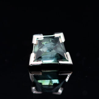 Geometric Cut Madagascar Sapphire White Gold Partial Bezel Threadless End 4.9mm x 6.5mm