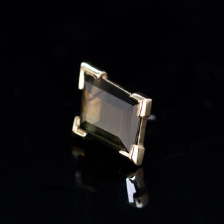 Tablet Cut Madagascar Sapphire Yellow Gold Threadless End 6.3mm x 5.2mm