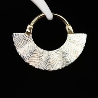 Wavy Rays Hinge Ring