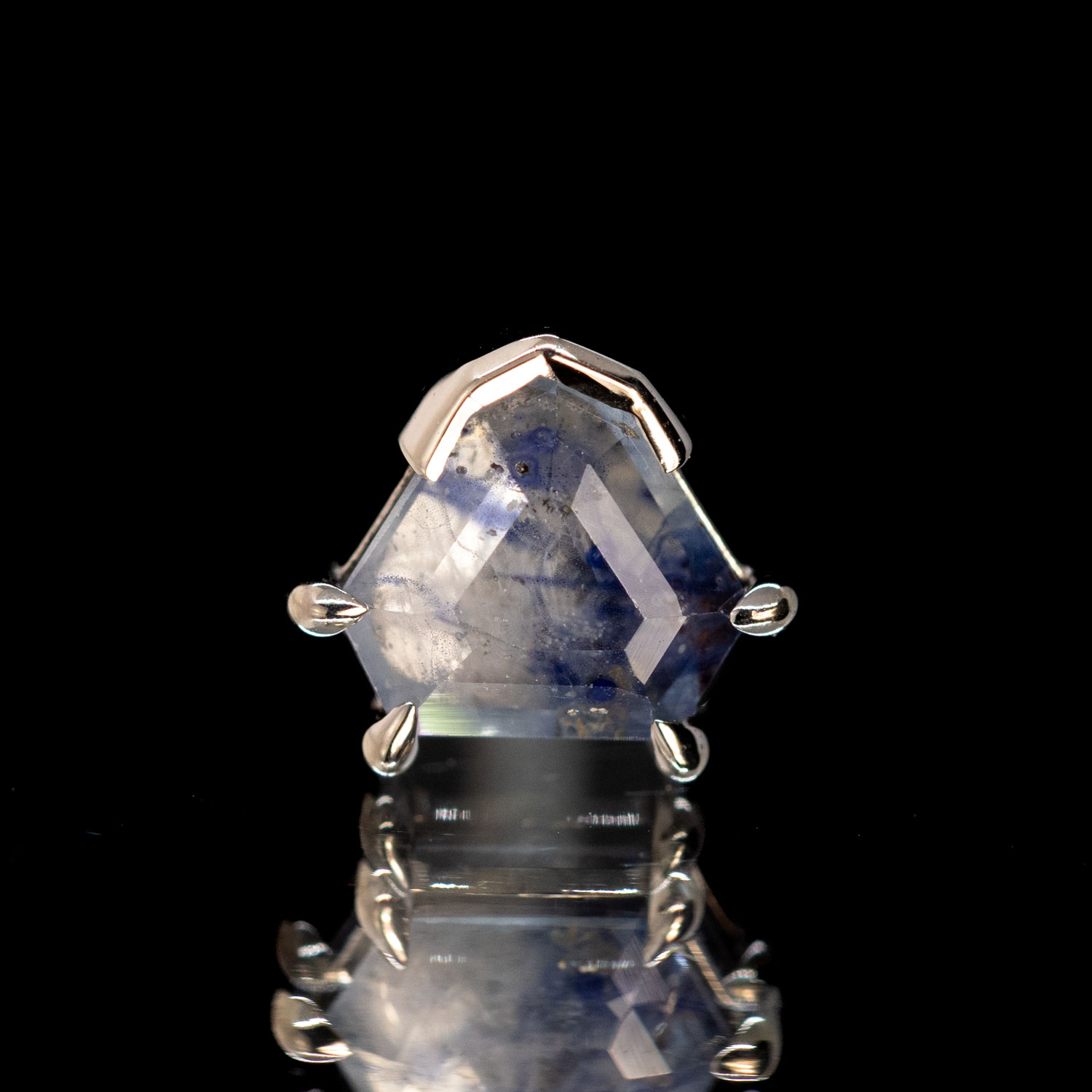 Geometric Cut Madagascar Sapphire White Gold Threaded End 6mm x 6.7mm - Image 2