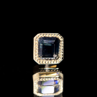Geometric Cut Madagascar Sapphire Yellow Gold Threadless End 4.7mm x 4.9mm