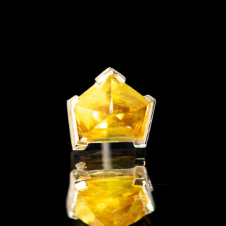 Geometric Cut Kenya Sapphire Partial Bezel Yellow Gold Threadless End 5.6mm x 5mm