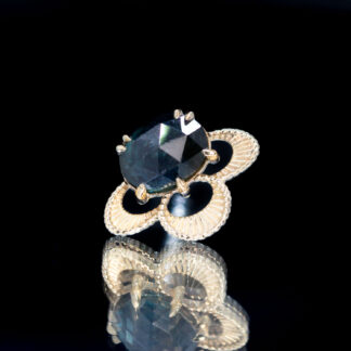 The Violet Yellow Gold Threaded End Madagascar Sapphire