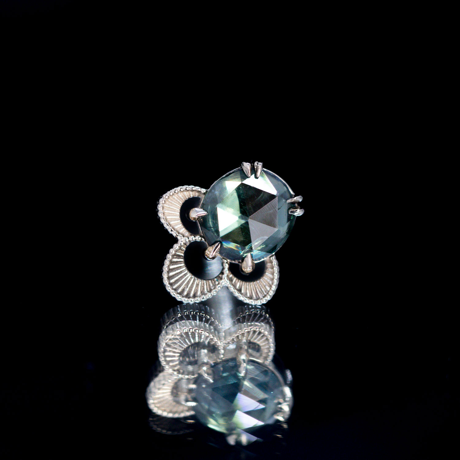 The Violet White Gold Threaded End Madagascar Sapphire