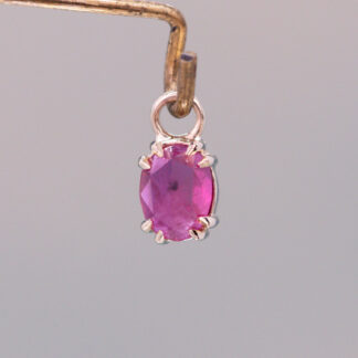 Rose Cut Winza Sapphire Yellow Gold Charm 4.7mm x 3.6mm