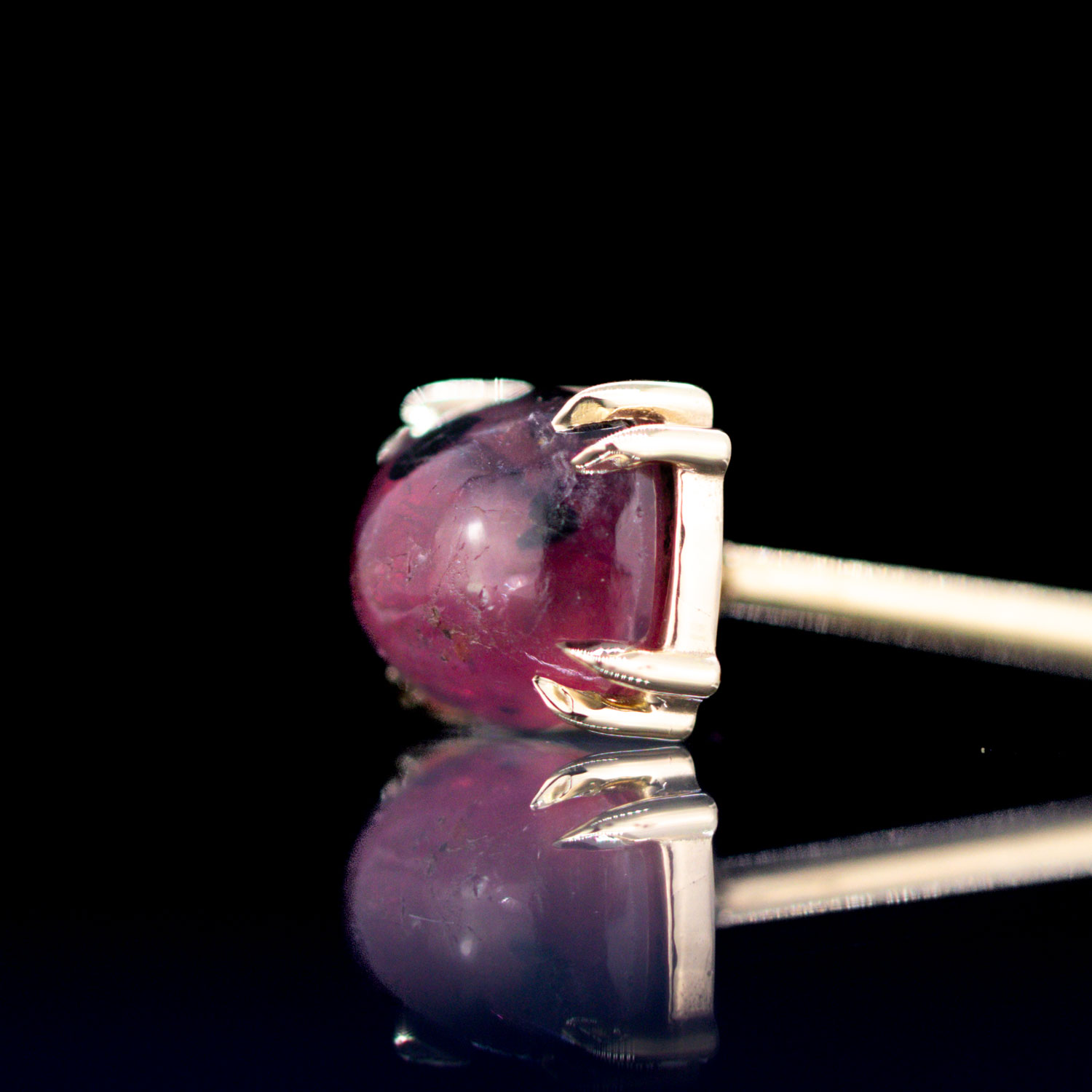 Oval Cabochon Winza Ruby Sapphire Yellow Gold Threadless End 6.5mm x 5mm - Image 2