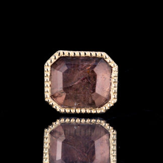 Tablet Cut Winza Sapphire Yellow Gold Threaded End 6.2mm x 5.2mm