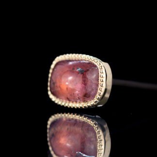 Cabochon Winza Sapphire Yellow Gold Threaded End 7mm x 5.4mm