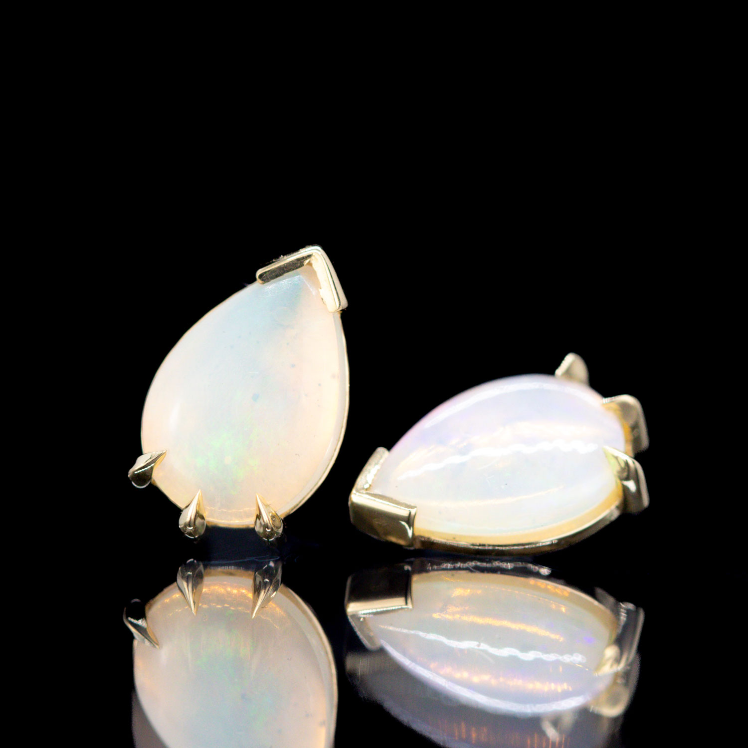 Ethiopian Opal 14kt Yellow Gold Threadless end