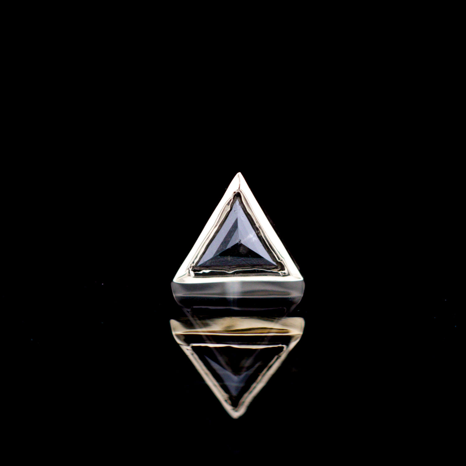 Triangle Grey Diamond Yellow Threadless End