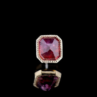 Geometric Cut Winza Ruby Yellow Gold Threadless End 5.8mm x 5.5mm