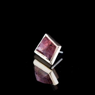 Geometric Cut Winza Ruby Yellow Gold Threadless End 6.4mm x 5.3mm