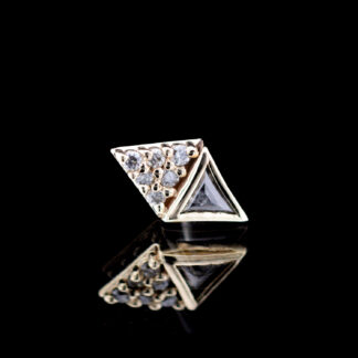 Grey Pyramids Threadless end