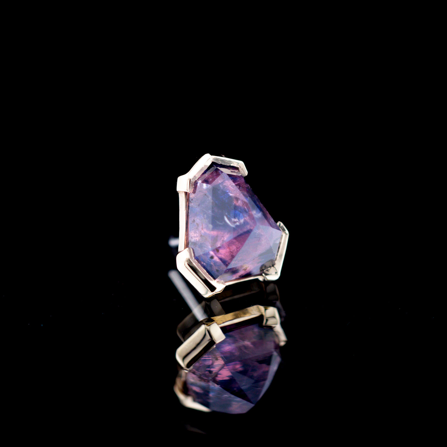 Geometric Cut Winza Sapphire Yellow Gold Threadless End 7mm x 6.4mm - Image 3
