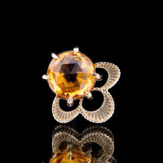 The Yellow Violet Yellow Gold Threaded End