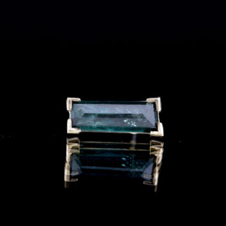 Geometric Cut Madagascar Sapphire Yellow Gold Threadless End 8.8mm x 3.5mm