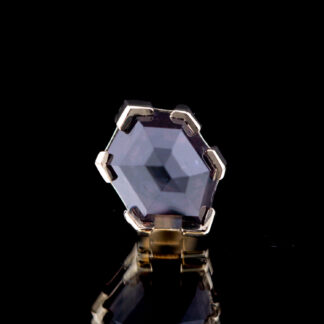 Geometric Cut Winza Sapphire Yellow Gold Threadless End 7.5mm x 5.4mm
